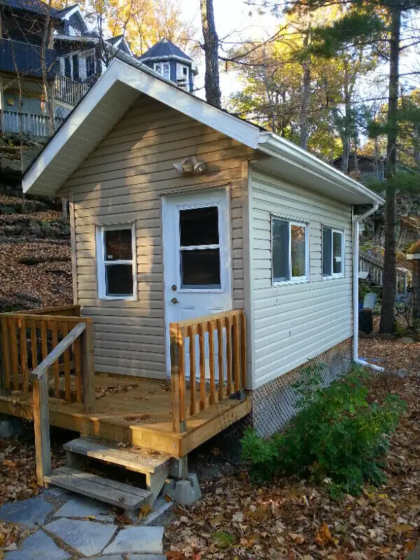 Three Bedroom Cottage, 45 minutes north of Kingston in Ontario in Canada - Image 5