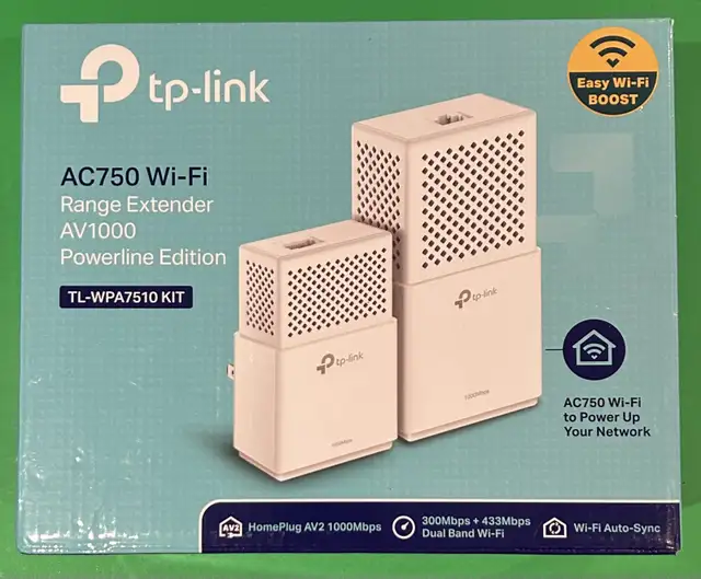 TP-Link AV1000 Gigabit Powerline ethernet Adapter kit in Networking in City of Toronto - Image 2
