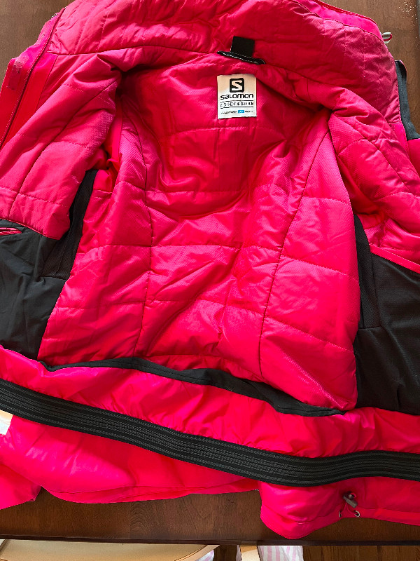 Manteau de ski Salomon rose dans Ski  à Ville de Montréal - Image 2