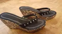 Sandales compensée, style flip flop - Wedge sandals