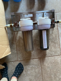 Water filters and housings 