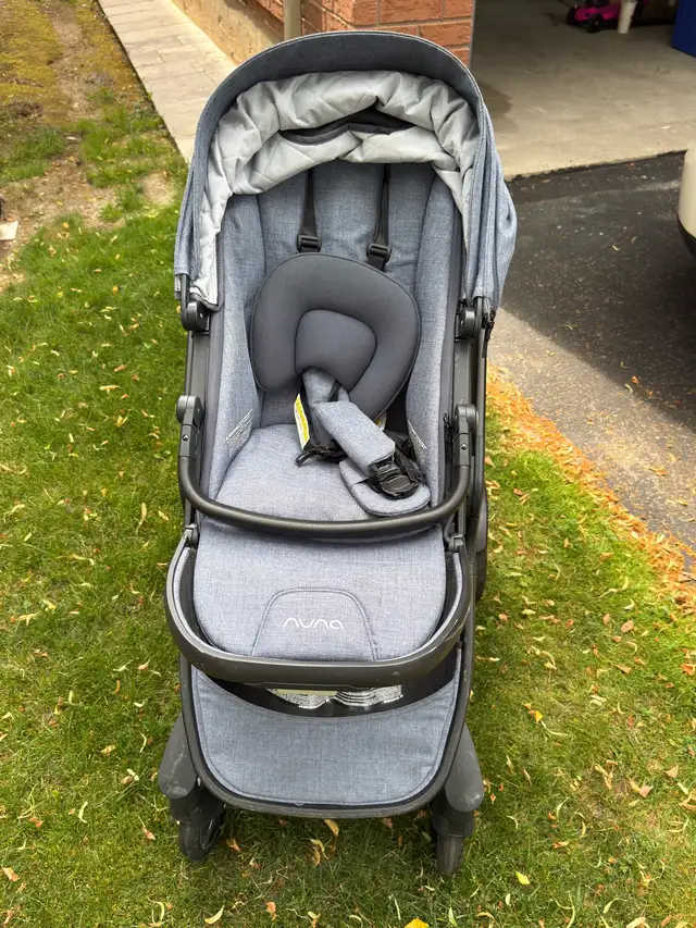 NUNA Baby stroller in Strollers, Carriers & Car Seats in Markham / York Region - Image 8