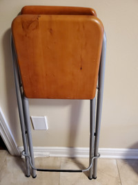 Bar Stool / Folding Chair
