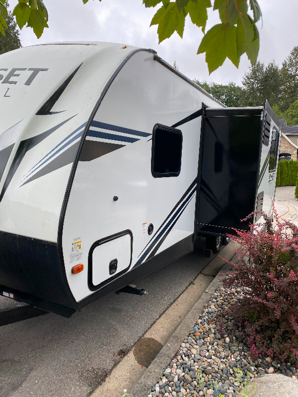 2019 Sunset Trail 242 BH in Travel Trailers & Campers in Tricities/Pitt/Maple - Image 2