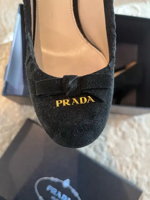 Prada Women’s Dress Shoes in Women's - Shoes in Oakville / Halton Region - Image 11
