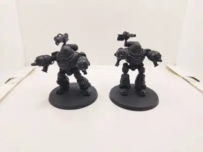 Warhammer 40k adeptus mechanicus 2 kastelan robots primed black , View more