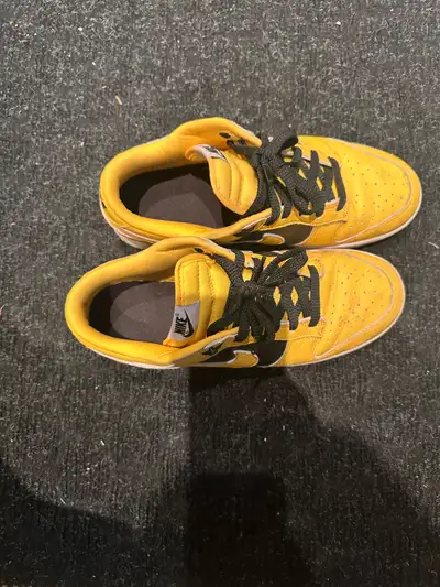 Nike ID SB Dunks Size 9, View more