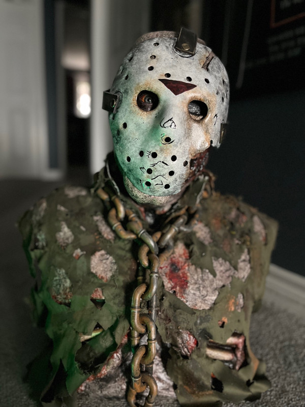Friday the 13th Part 7 Jason Bust in Arts & Collectibles in Oshawa / Durham Region - Image 3