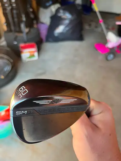 Titleist Vokey SM8 60° Wedge – Excellent Condition – Wedge Flex, View more