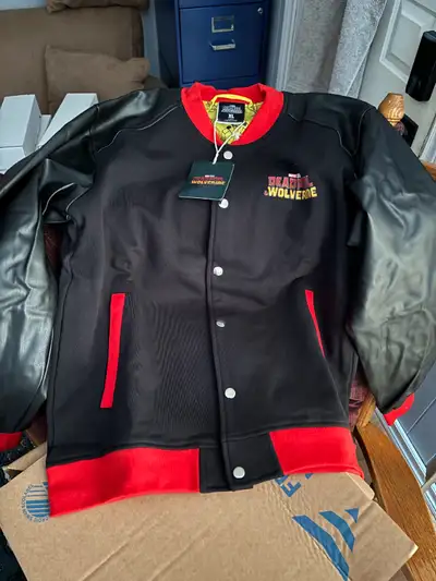 Deadpool Wolverine Black and Red Jacket XL, never been worn, View more