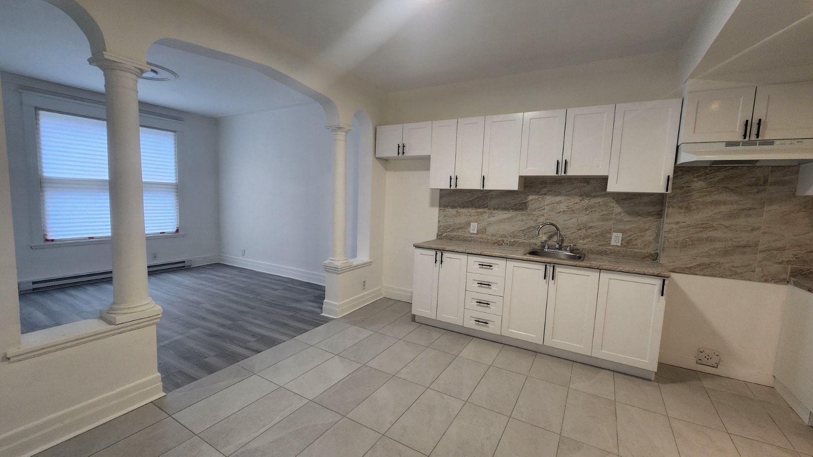 Excellent 4 ½, large, renovated and bright, 5 min metro Verdun — photo 1