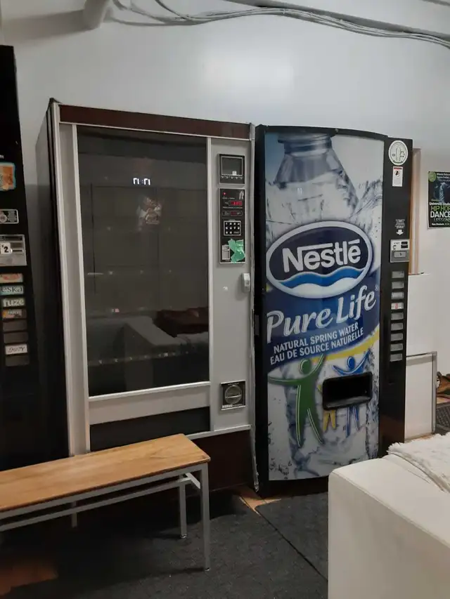 vending machine for sale  in Other in City of Montréal - Image 3