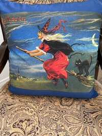 CUSTOM HAND-MADE WITCH HALLOWEEN ACCENT PILLOW 20X20