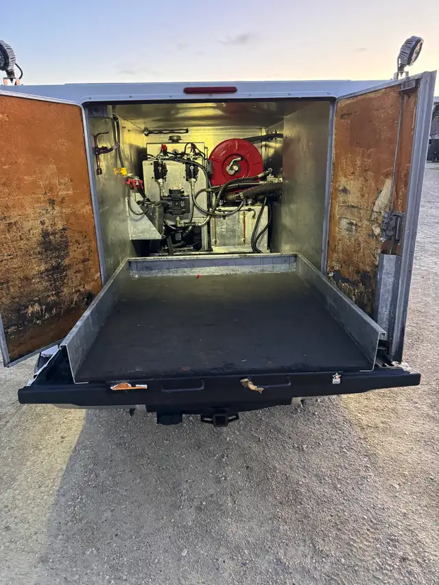 Service Canopy with Insulated Lube Package in Other in Red Deer - Image 7