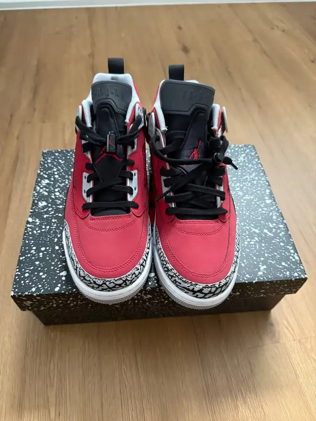 Jordan Spizike Low in Men's Shoes in Markham / York Region - Image 3