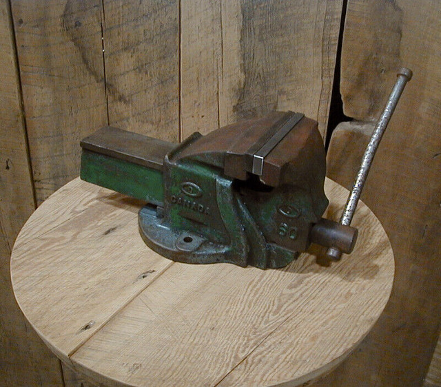 Antique RAE 60 vise for sale.  Made in Canada.  Green in Hand Tools in Owen Sound