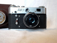 Russian Fed3, 35mm FILM camera with case.