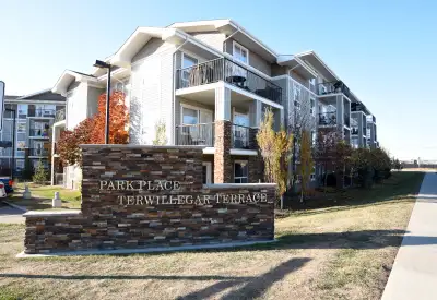 Available May 15th ( or possibly earlier) - Located in the desirable Terwillegar area is this spacio...