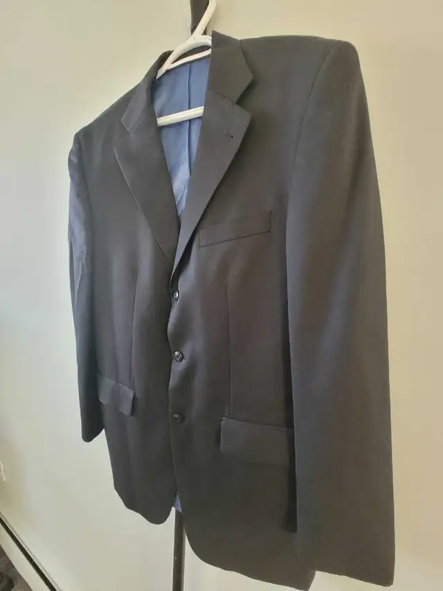 Bellissimo Men's suit jacket $25 in Men's in Calgary - Image 3