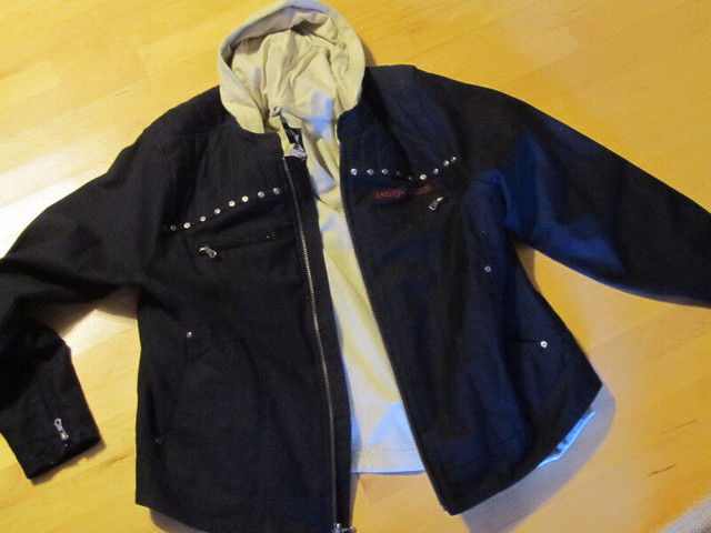 Woman's Harley Davidson jacket for sale in Women's - Other in Belleville - Image 2