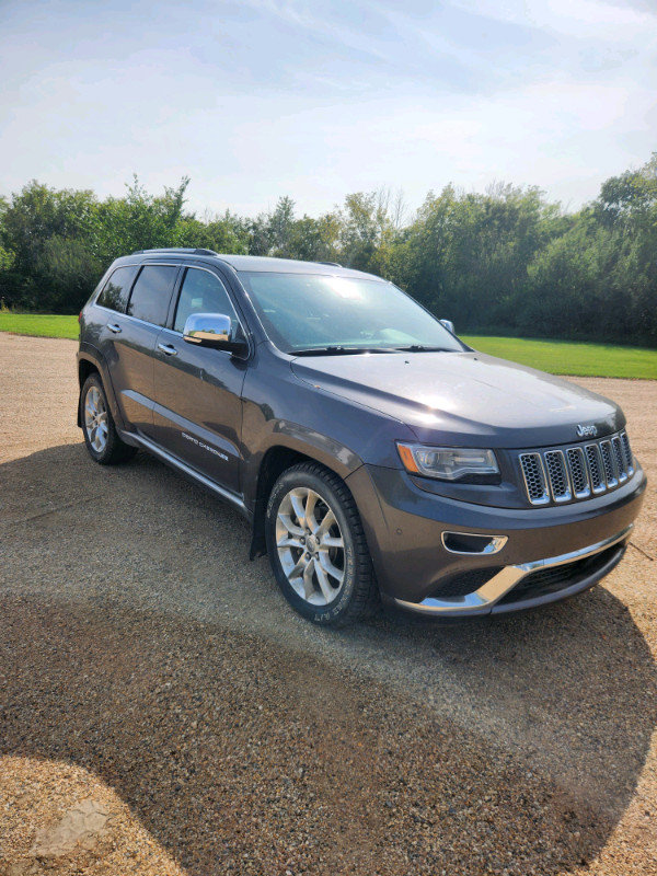2014 Jeep Grand Cherokee Summit Cars & Trucks Saskatoon Kijiji