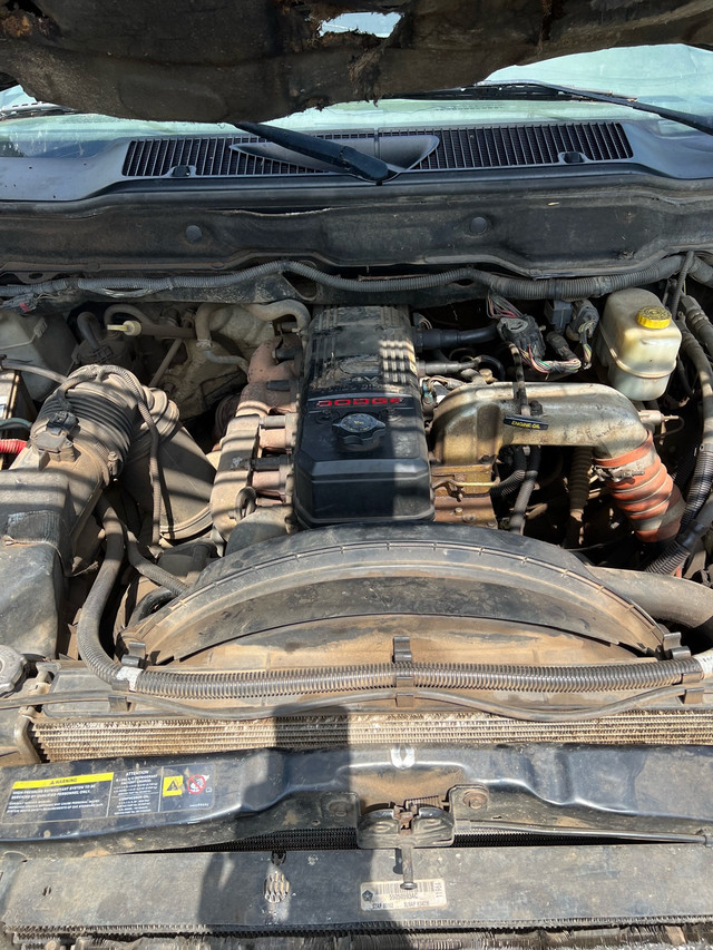 2006 dodge ram 3500 in Cars & Trucks in Red Deer - Image 4