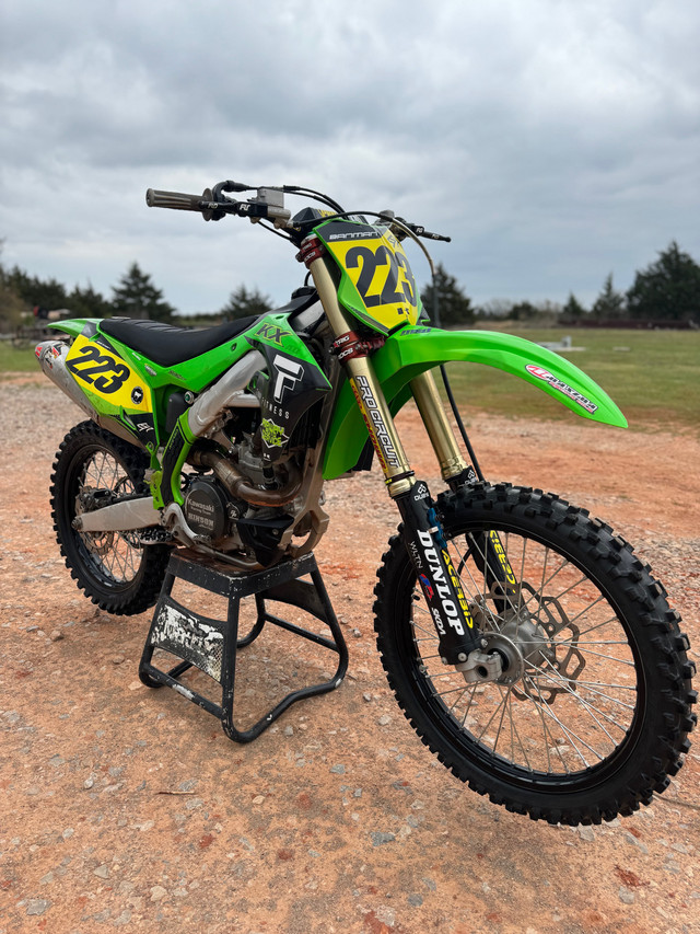 2023 Kawasaki KX 450 in Dirt Bikes & Motocross in Winnipeg
