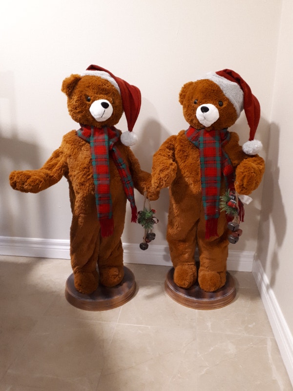 Home Accents Holiday 36inch Animated Dancing Bear Greeter Holiday