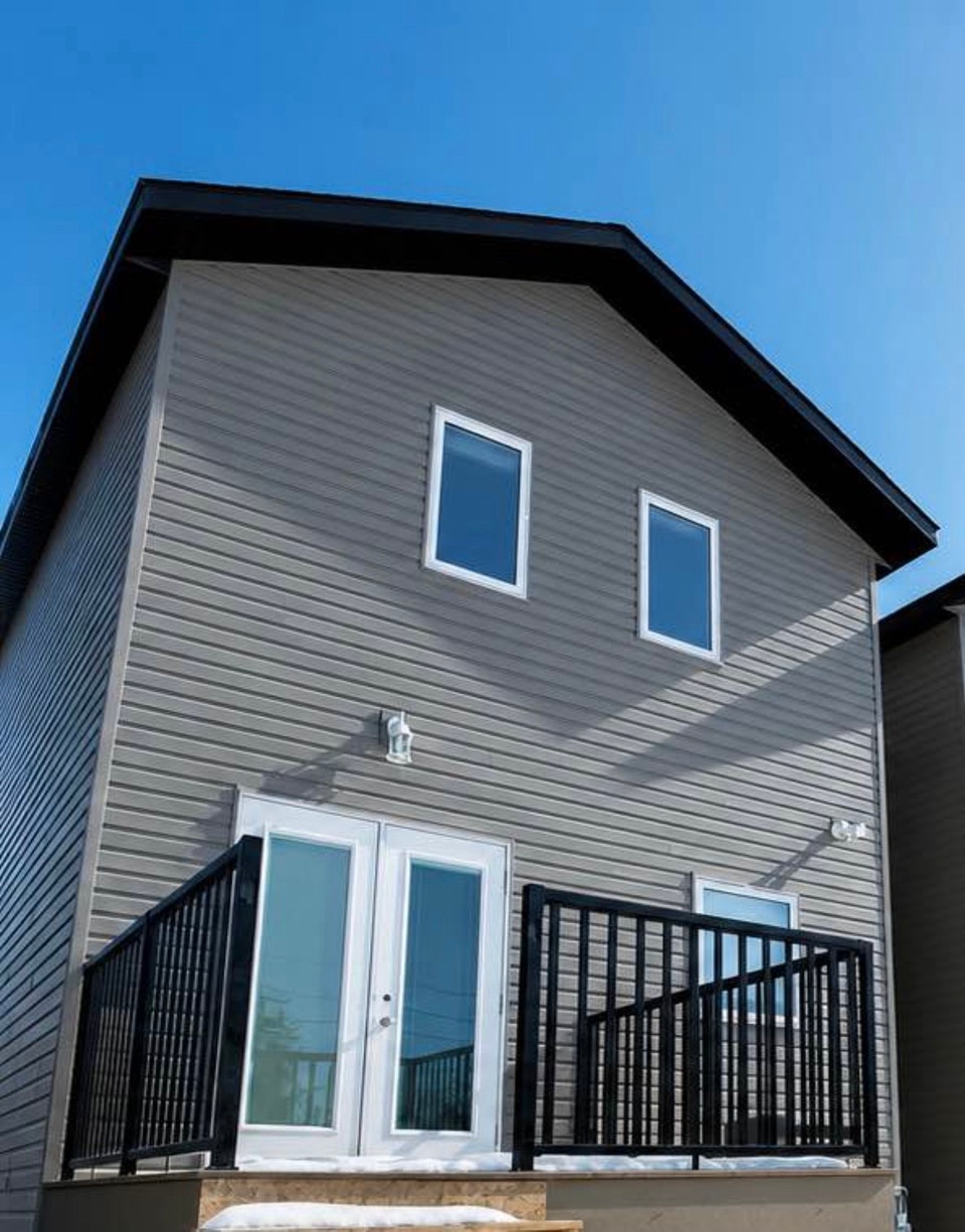 3 bedroom 2