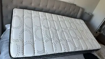 Twin bed for sale / lit simple a vendre, View more