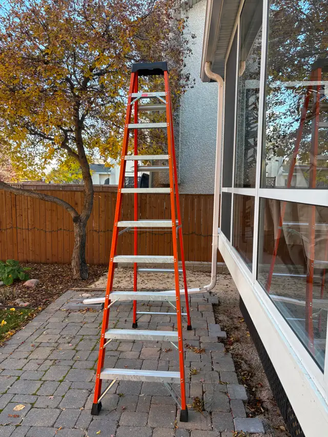 10' fiber glass step ladder in new condition | Ladders & Scaffolding ...