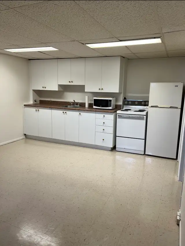 Ingleside,  1 bedroom basement Apt