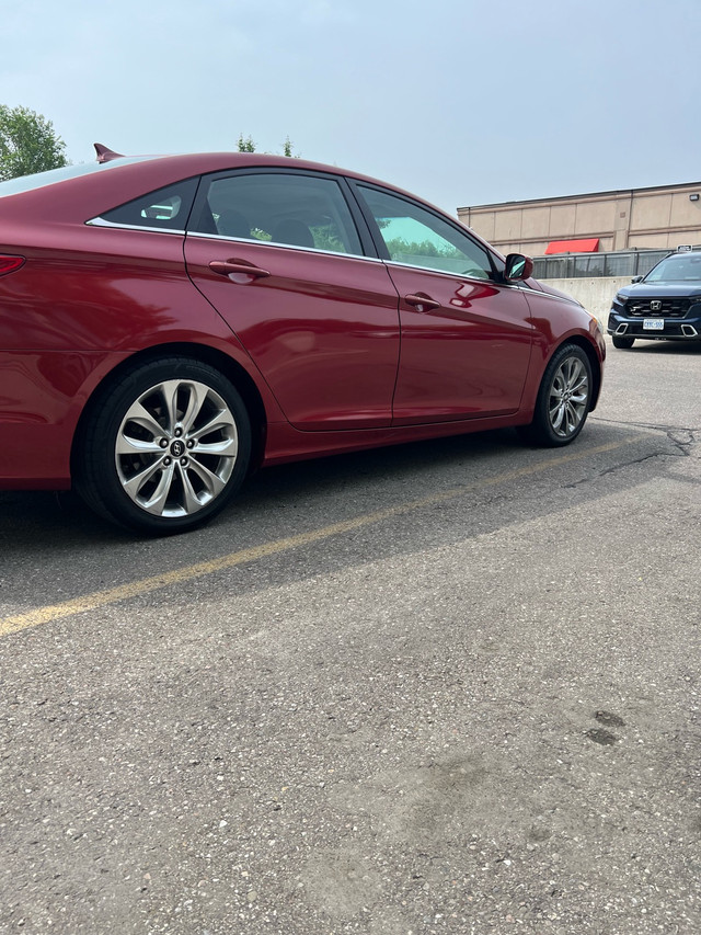 Hyundai Sonata in Cars & Trucks in Mississauga / Peel Region - Image 4