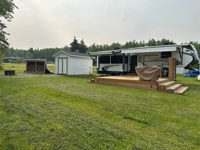 Leased Lakefront, trailer and boat (package)