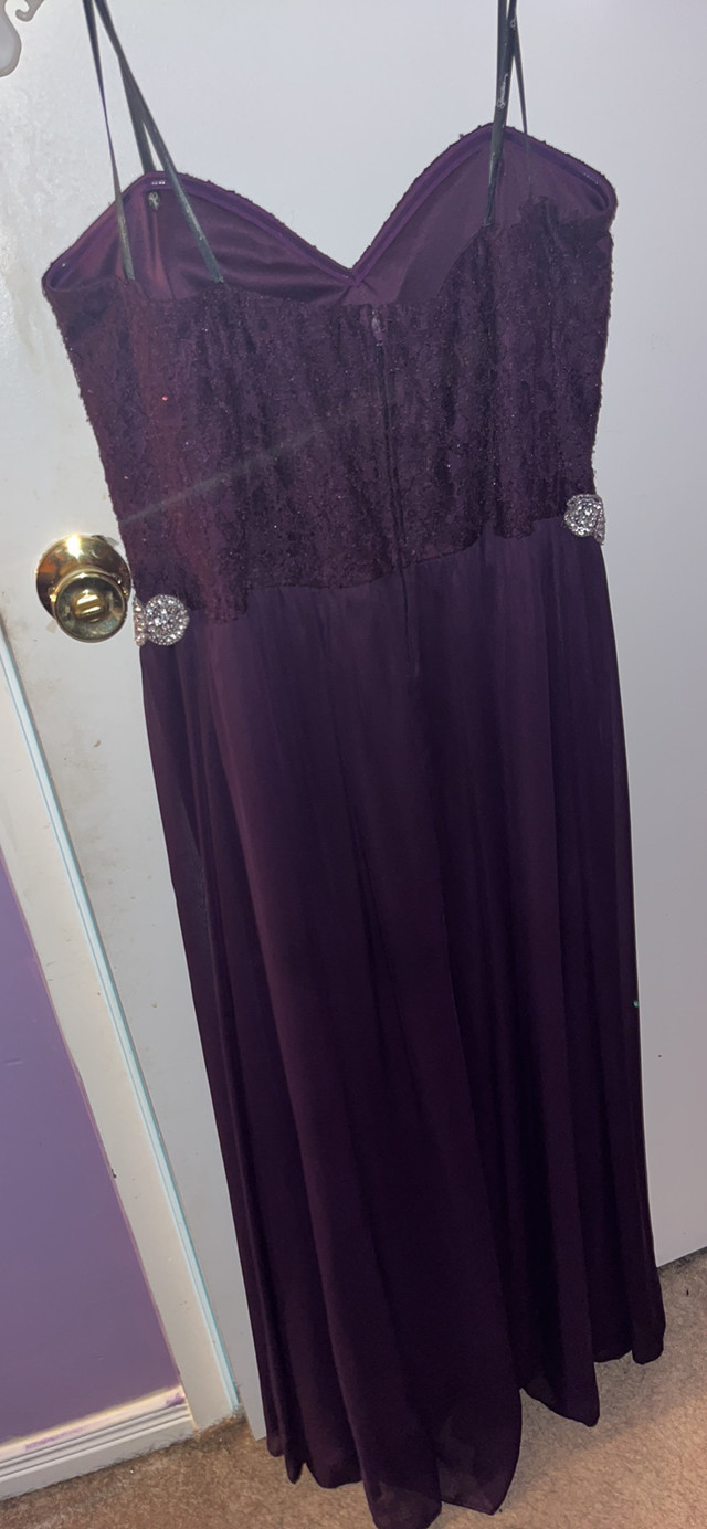 Strapless bridesmaid dress in Women's - Dresses & Skirts in Kingston - Image 2