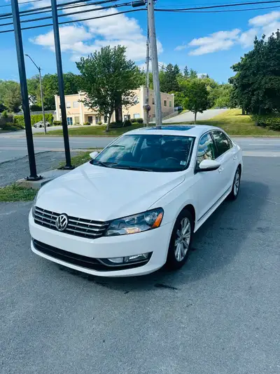 2012 Volkswagen Passat Highline with only 151000 kms, Newly inspected Till (2028 JUL) Car needs noth...