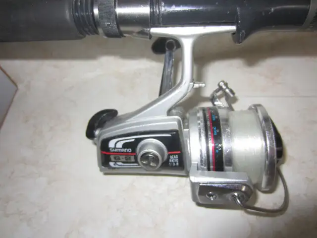 Fishing Rods & Reels in Fishing, Camping & Outdoors in Ottawa - Image 3