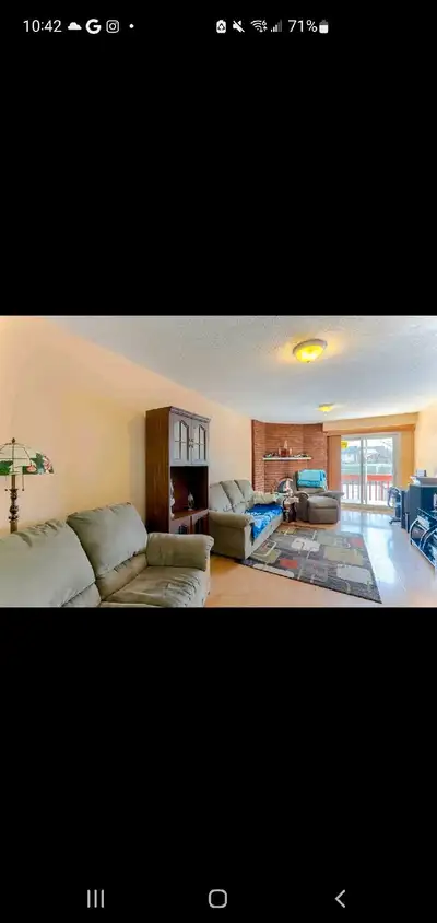 1 MASTER BED AND 1 BATH FAMILY ROOM
