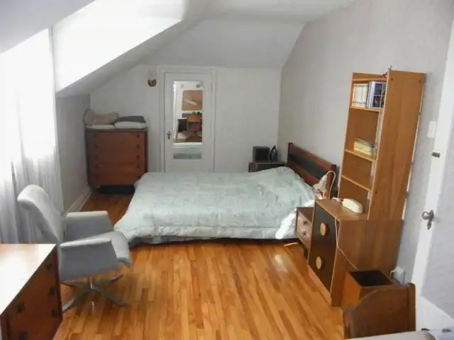 A large furnished room ⚜ Iberville Metro. Blue line!63882289674369120