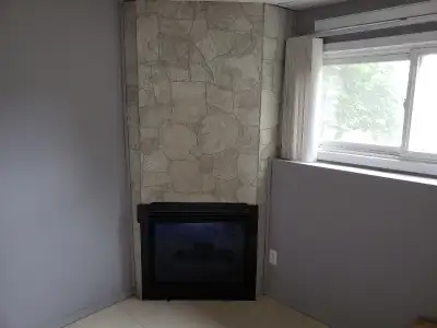 One bedroom suite in desirable area of town of Vermilion, includes all utilities. Parking stall in a...