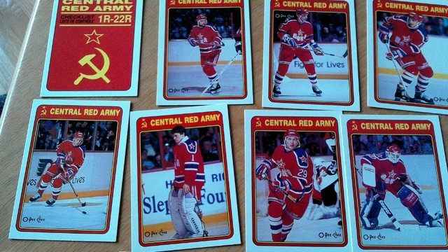 Carte Hockey Série  22 cartes O-Pee-Chee 1990-91 Armée Rouge4351 dans Art et objets de collection  à Laval/Rive Nord - Image 2