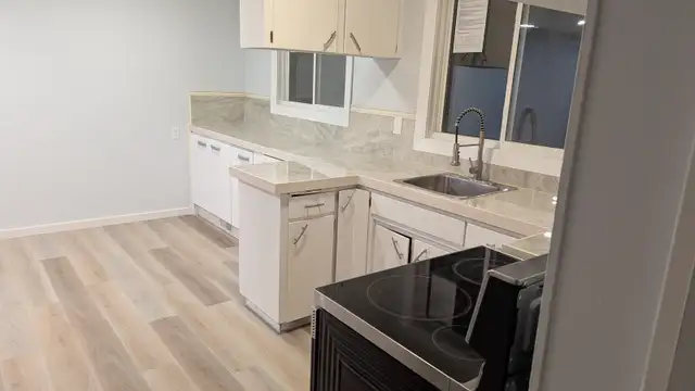 St Albert Bungalow upper floor  for rent