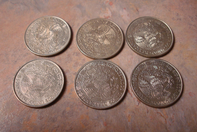 Mexico Un 1 Peso coins, $3 each in Hobbies & Crafts in Winnipeg - Image 2