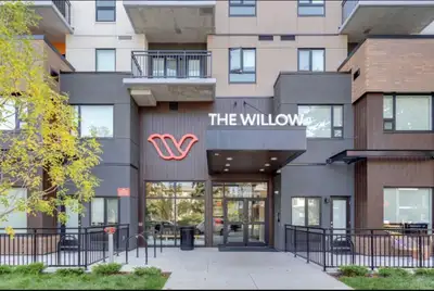 lease takeover $1800 2bed2bath