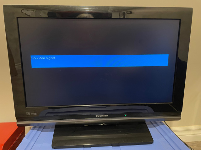 Toshiba 26” High Def LCD TV in TVs in Oakville / Halton Region