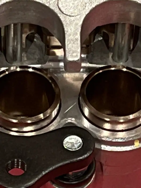 Kawasaki Ninja ex 250 Front Brake Caliper Assy. RH 43080-0062-GN in Other in Barrie - Image 5