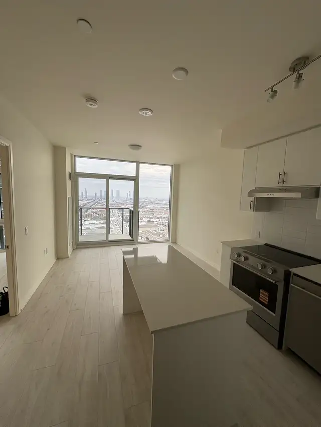 1 Bed 2 Bath New Condo For rent steps to Vaughan Mills Mall in Long Term Rentals in Markham / York Region - Image 9