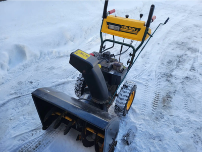 2 stage MTD Yardman Snowblower 28" - Electric Start, View more