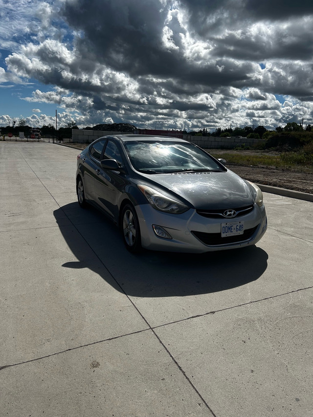 Hyundai ELANTRA 6 speed Manual  in Cars & Trucks in Hamilton - Image 4