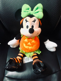 Disney Store Original Minnie Mouse Halloween Pumpkin Plush 16"